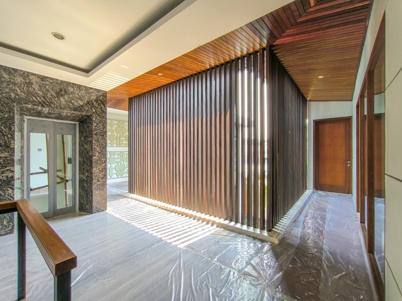 Rumah Mewah dengan kolam renang ,dekat Mall Pondok Indah,Golf Diving rang dan club house Rumah di Pondok Indah