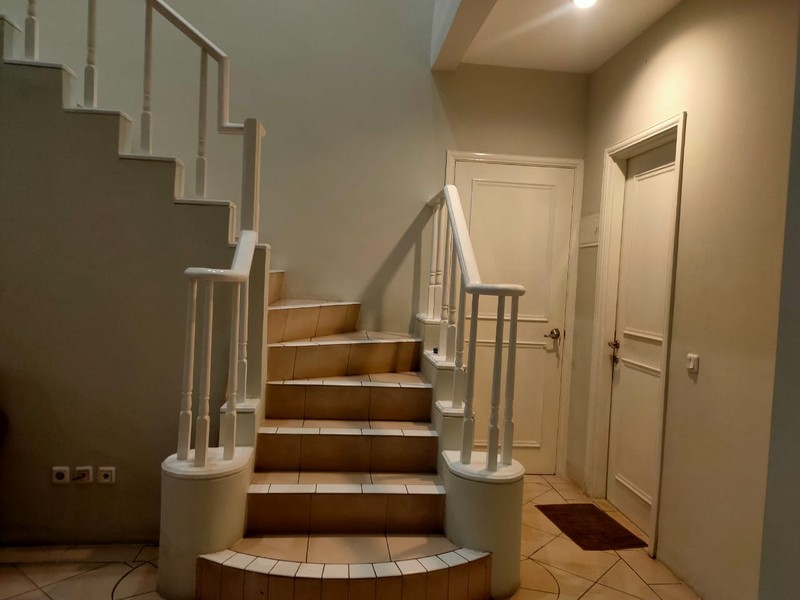 Dijual Rumah Siap Huni Jl. Sumatera , Lippo Karawaci - Tangerang