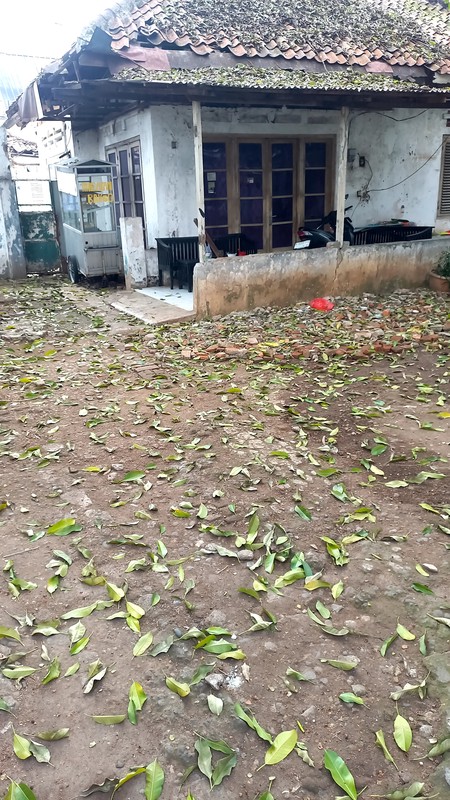 Dijual Rumah Tua Hitung Tanah Comersial Jakarta