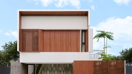 Rumah Cluster 2 Lantai Semi Furnished Di Condongcatur - 2 Menit Ke Pakuwon Mall & Jih