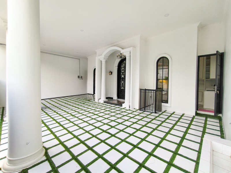 Rumah Bagus Di Gedung Pinang  Pondok Indah Jakarta Selatan,