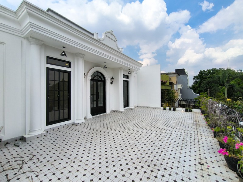 Rumah Bagus Di Gedung Pinang  Pondok Indah Jakarta Selatan,
