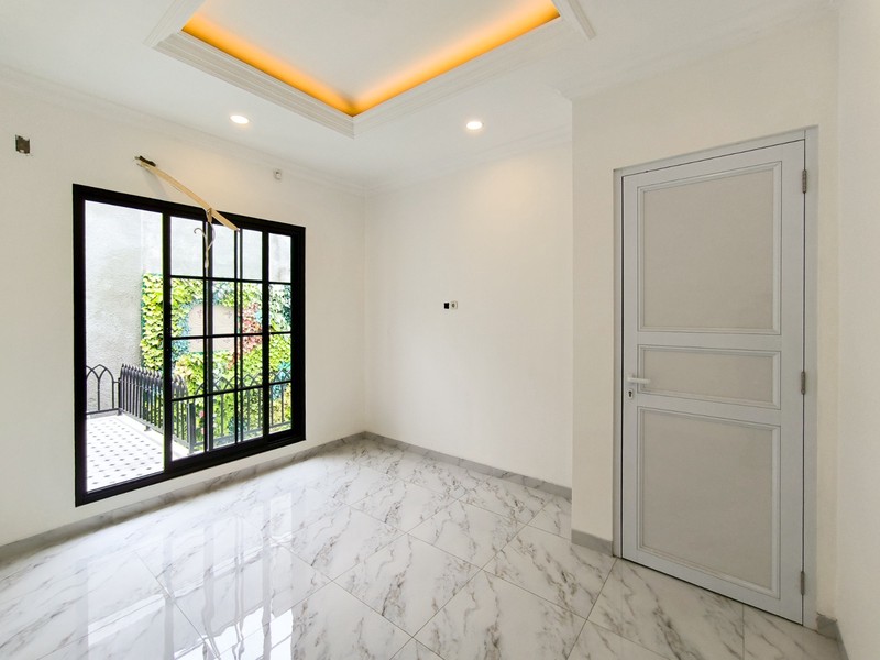 Rumah Bagus Di Gedung Pinang  Pondok Indah Jakarta Selatan,