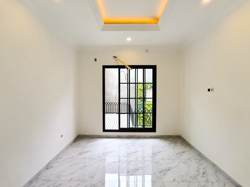 Rumah Bagus Di Gedung Pinang  Pondok Indah Jakarta Selatan,