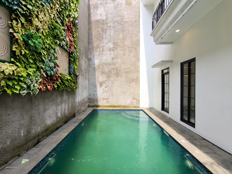 Rumah Bagus Di Gedung Pinang  Pondok Indah Jakarta Selatan,