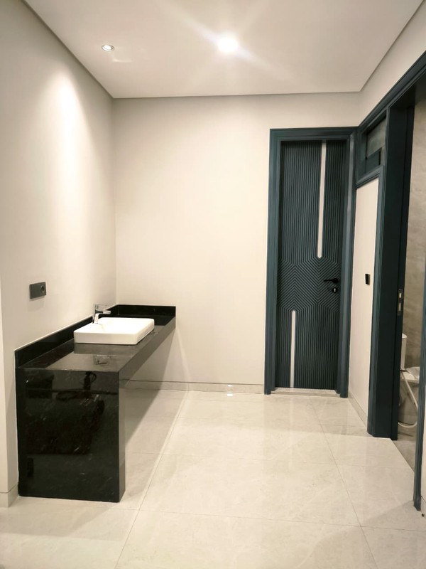 DIJUAL RUMAH BARU GRESS HIGH SPEC COZY HOME 3 LANTAI SUPER LUX CITRALAND SURABAYA