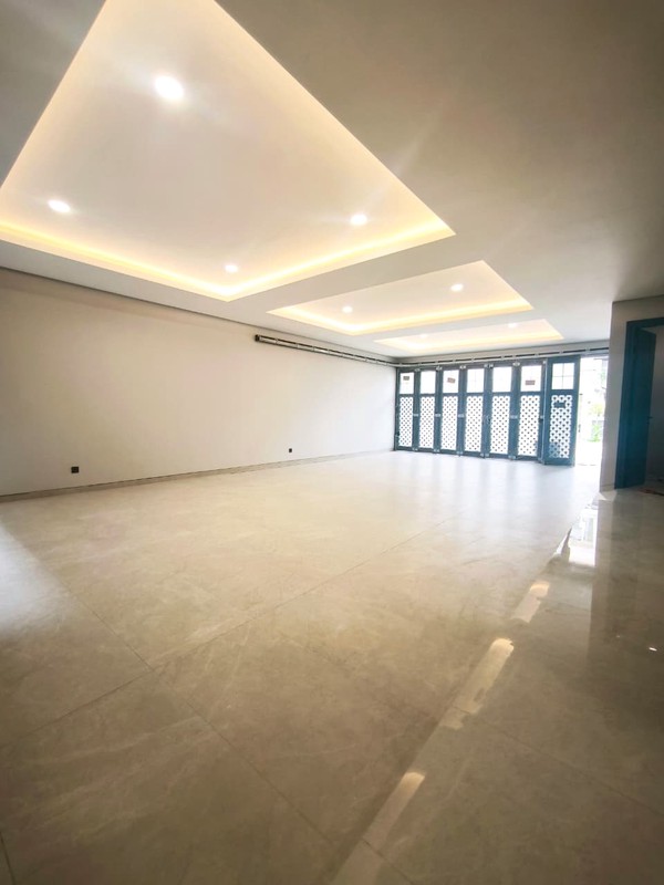 DIJUAL RUMAH BARU GRESS HIGH SPEC COZY HOME 3 LANTAI SUPER LUX CITRALAND SURABAYA