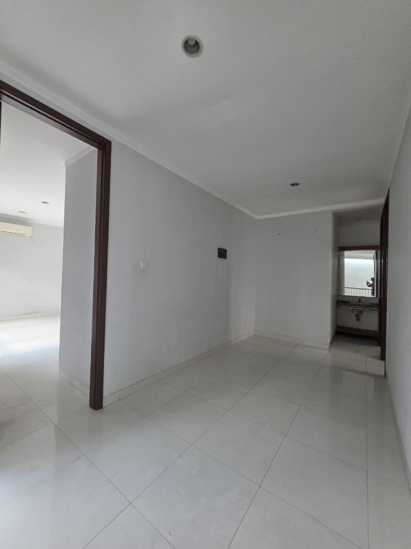 Rumah Bagus Di Discovery Lumina, Bintaro Jaya Sektor 9