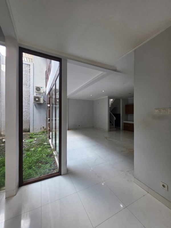 Rumah Bagus Di Discovery Lumina, Bintaro Jaya Sektor 9
