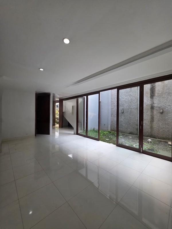 Rumah Bagus Di Discovery Lumina, Bintaro Jaya Sektor 9