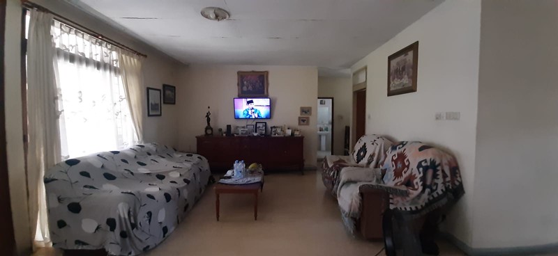 Rumah Luas Dilokasi Sangat Strategis Ulujami Raya, Near Gate tol