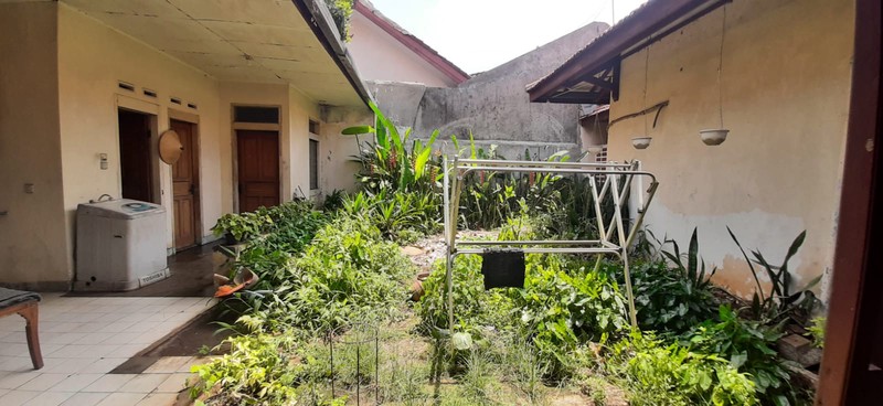 Rumah Luas Dilokasi Sangat Strategis Ulujami Raya, Near Gate tol