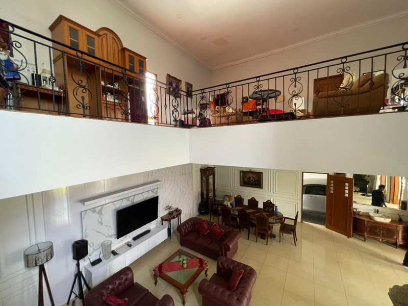  Dijual Rumah Mewah Siap Huni di Jalan Bango Pondok Labu