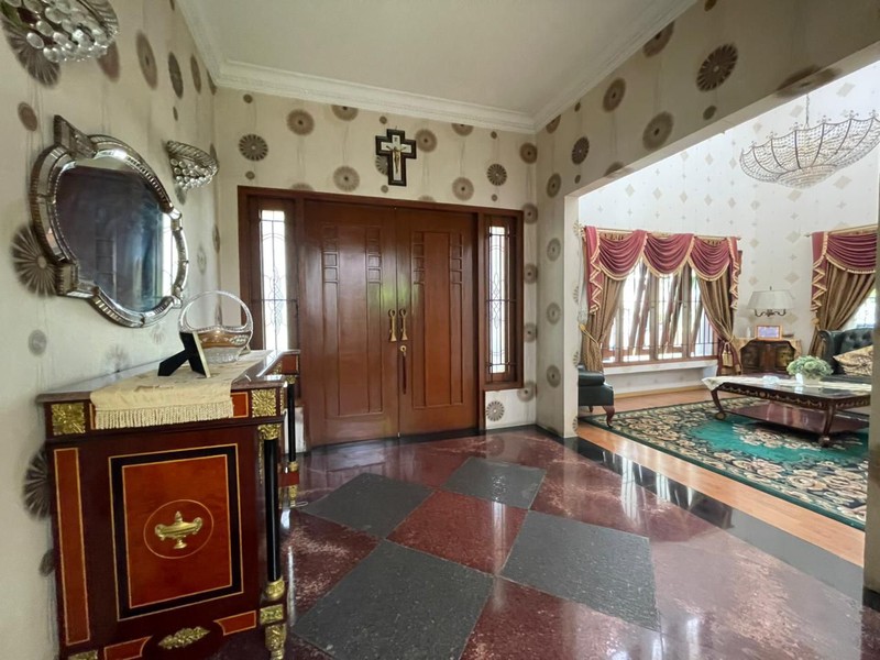  Dijual Rumah Mewah Siap Huni di Jalan Bango Pondok Labu