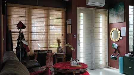 Rumah Bagus,posisi hoek di Bintaro 9