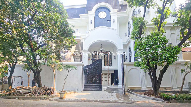 Dijual Rumah Mewah Baru Di Metro Alam Pondok Indah 