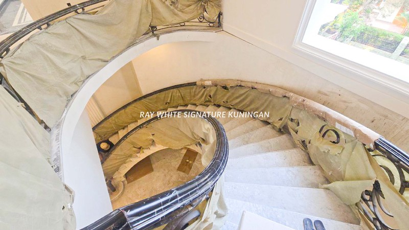 Dijual Rumah Mewah Baru Di Metro Alam Pondok Indah 