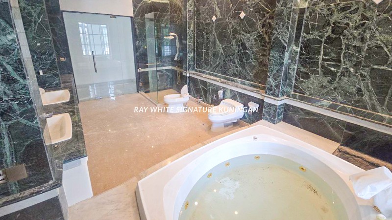 Dijual Rumah Mewah Baru Di Metro Alam Pondok Indah 