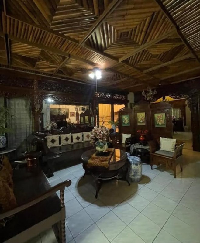 Dijual Rumah Klasik Lokasi Elite Menteng Jakarta Pusat Dekat Ke Jalan Thamrin Dan Sudirman.