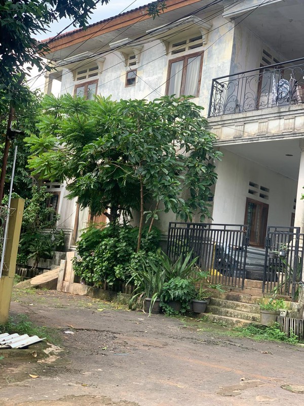 Rumah 2 Lantai Hoek di Duta Mekarsari Cilengsi