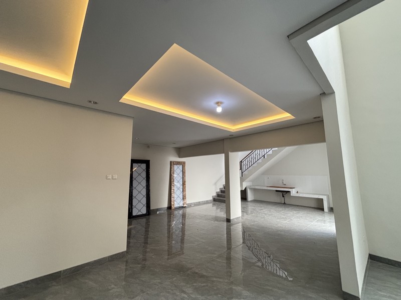 Rumah Brand New 2 Lantai di Kota Wisata Cibubur 