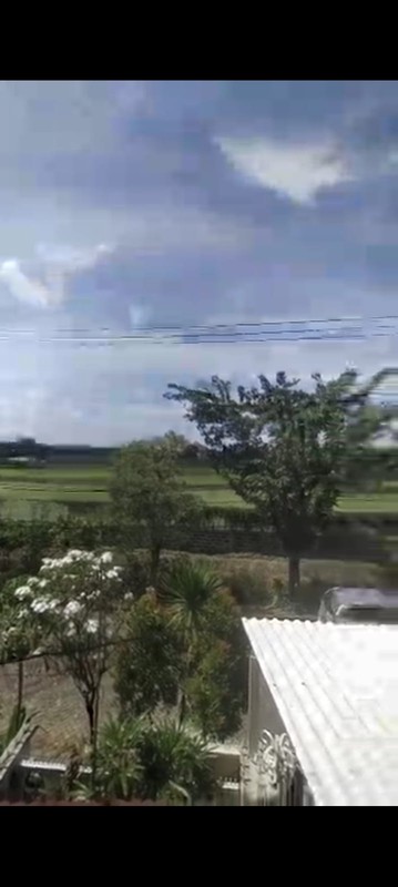 Dijual Rumah Araya 2 Galaxy Bumi Permai Surabaya Timur - Row Jalan LEBAR 3 Mobil - Siap Huni 