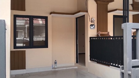 MURAH Dijual Rumah Taman Wiguna Selatan - Gununganyar- Rungkut Surabaya Timur dekat UPN, MERR