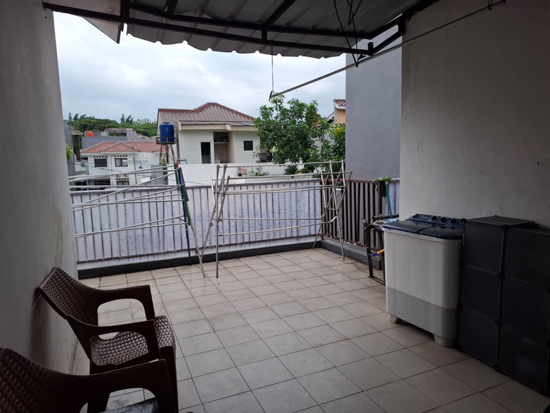 Rumah Nyaman & Strategis di Setu Indah - Siap Huni & Harga Menarik!