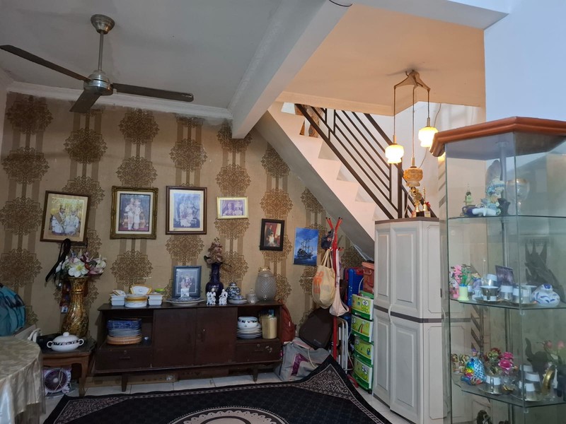 Rumah Nyaman & Strategis di Setu Indah - Siap Huni & Harga Menarik!