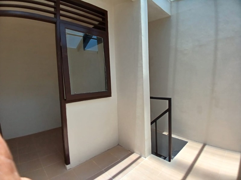 Rumah keamanan 24 jam,aman,nyaman,lingkungan bersih di Bintaro Jaya 9