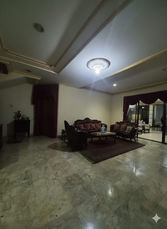 Rumah Mewah Siap Huni Dengan Lokasi Strategis  di Cikini Bintaro