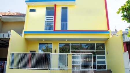 Dijual Rumah 2 lantai Raya Babatan Pratama Wiyung Surabaya Barat