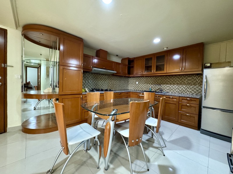 Disewa Apartemen Taman Rasuna Tower 10, Kuningan, Jakarta Selatan