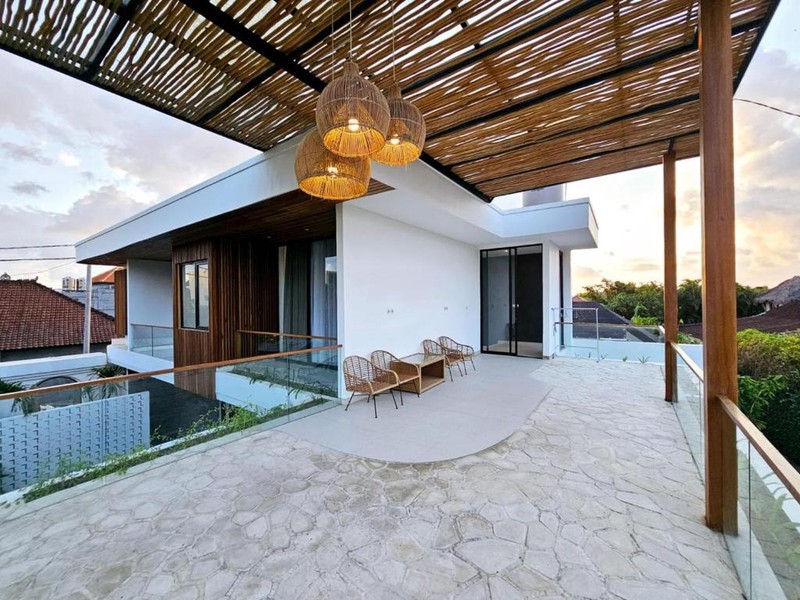 Rental - Fully Furnished Villa with Pool and Garden in Batu Mejan, Canggu