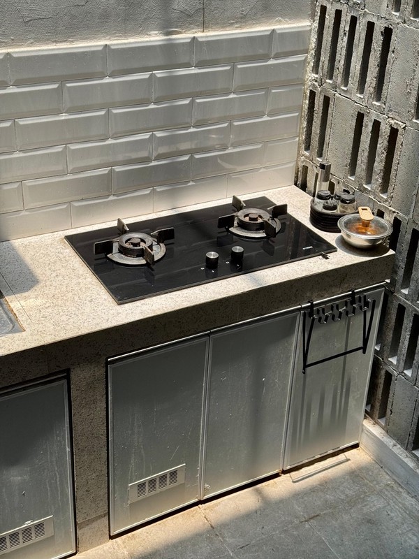 Dijual Rumah Semi Furnished 2 Lantai di Discovery Terra Bintaro Jaya. Bebas Banjir. Jaminan Sewa 1 tahun.