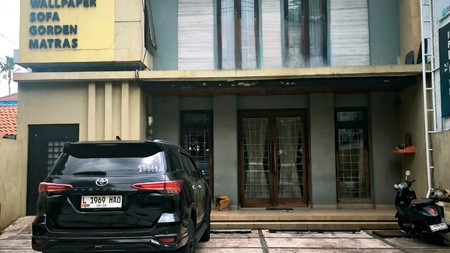 Dijual/Sewakan Rumah BANGUNAN KOMERSIAL, NOL JL RAYA SUKOMANUNGGAL JAYA