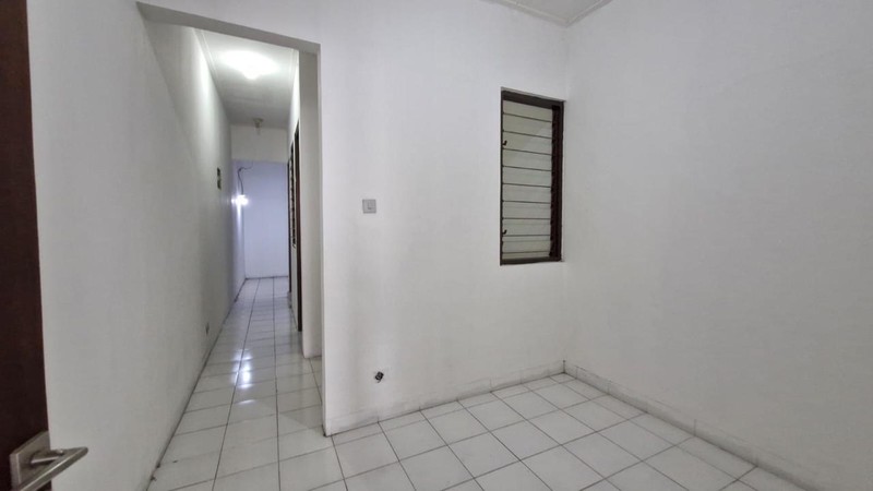 Dijual Rumah Ex Cafe Lokasi Strategis Cocok Untuk Usaha Atau Hunian Di Pasar Minggu, Jakarta Selatan