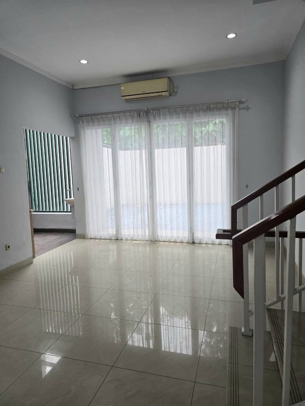 Rumah Bagus SHM Siap Huni Dengan Hunian Nyaman @Bintaro Sektor 7, Tangerang Selatan