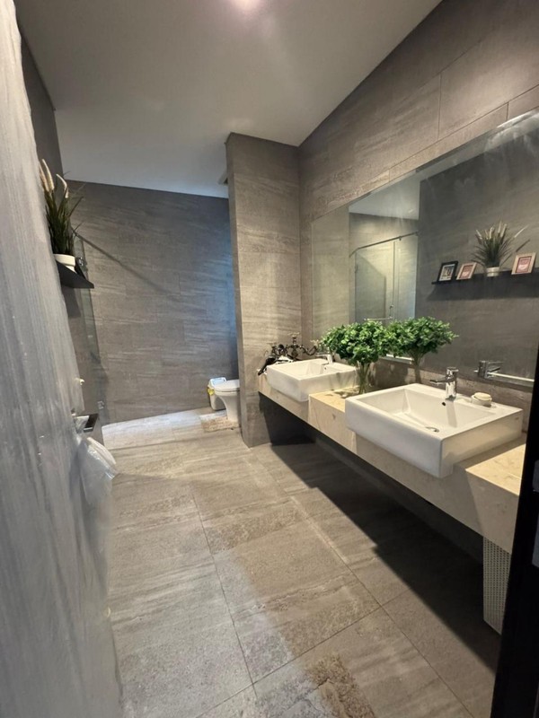 Rumah di Cilandak, Jakarta Selatan