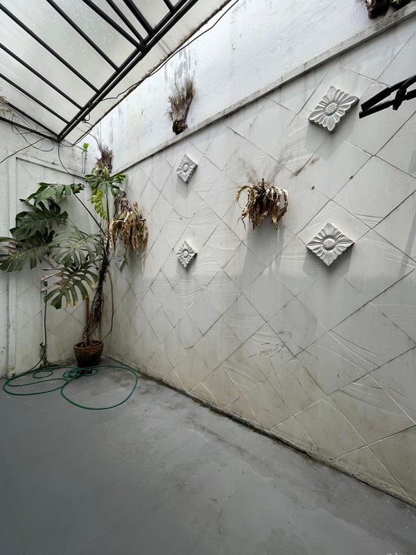 Dijual Rumah Siap Huni Dalam Komplek Lingkungan Nyaman Di Lebak Bulus, Jakarta Selatan