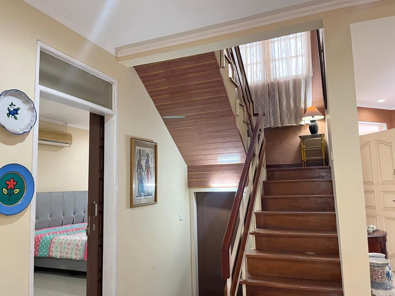 Disewakan Rumah Cantik Full Furnished di Bintaro Permai, Jakarta Selatan
