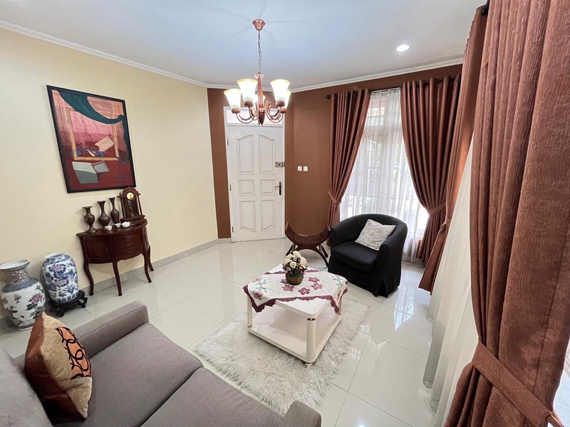 Disewakan Rumah Cantik Full Furnished di Bintaro Permai, Jakarta Selatan