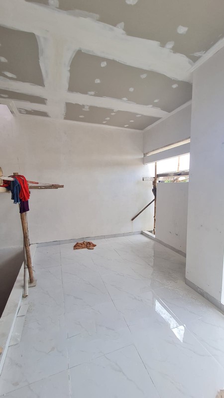 Rumah Renov 2 Lantai Lokasi Strategis SHM di @Serua,  Ciputat