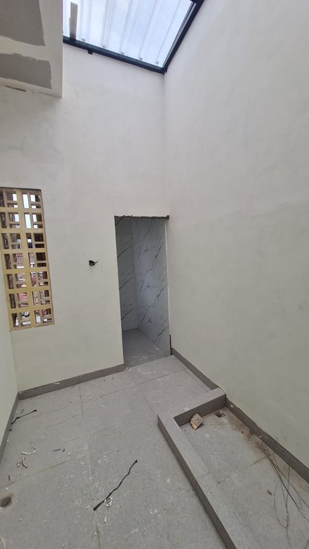 Rumah Renov 2 Lantai Lokasi Strategis SHM di @Serua,  Ciputat