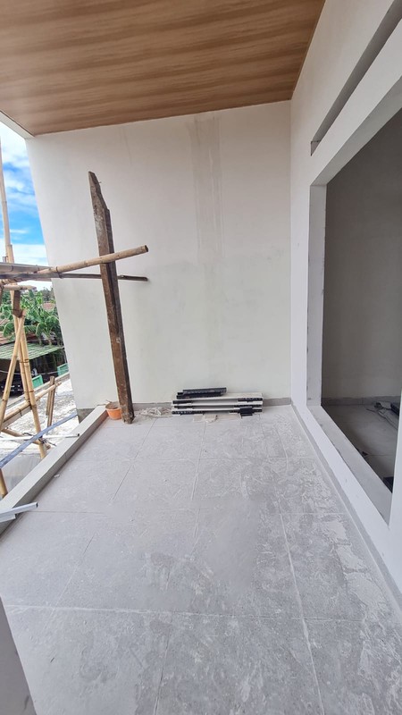 Rumah Renov 2 Lantai Lokasi Strategis SHM di @Serua,  Ciputat