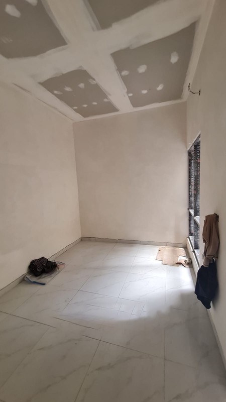 Rumah Renov 2 Lantai Lokasi Strategis SHM di @Serua,  Ciputat