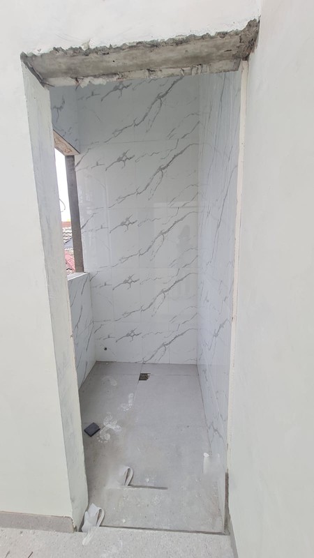 Rumah Renov 2 Lantai Lokasi Strategis SHM di @Serua,  Ciputat