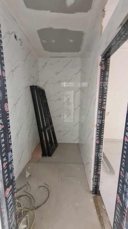 Rumah Renov 2 Lantai Lokasi Strategis SHM di @Serua,  Ciputat