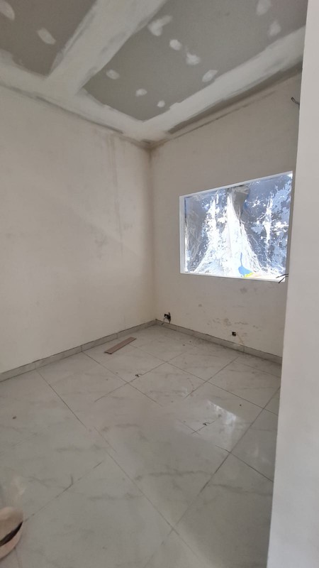 Rumah Renov 2 Lantai Lokasi Strategis SHM di @Serua,  Ciputat