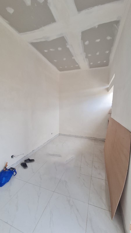 Rumah Renov 2 Lantai Lokasi Strategis SHM di @Serua,  Ciputat